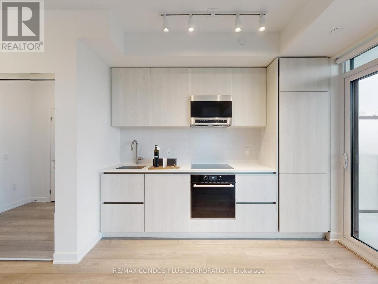 1408 - 110 Broadway Avenue, Toronto, Ontario  M4P 1V7 - Photo 15 - C12550040