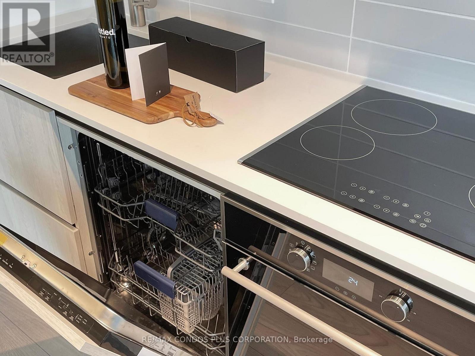 1408 - 110 Broadway Avenue, Toronto, Ontario  M4P 1V7 - Photo 20 - C12550040