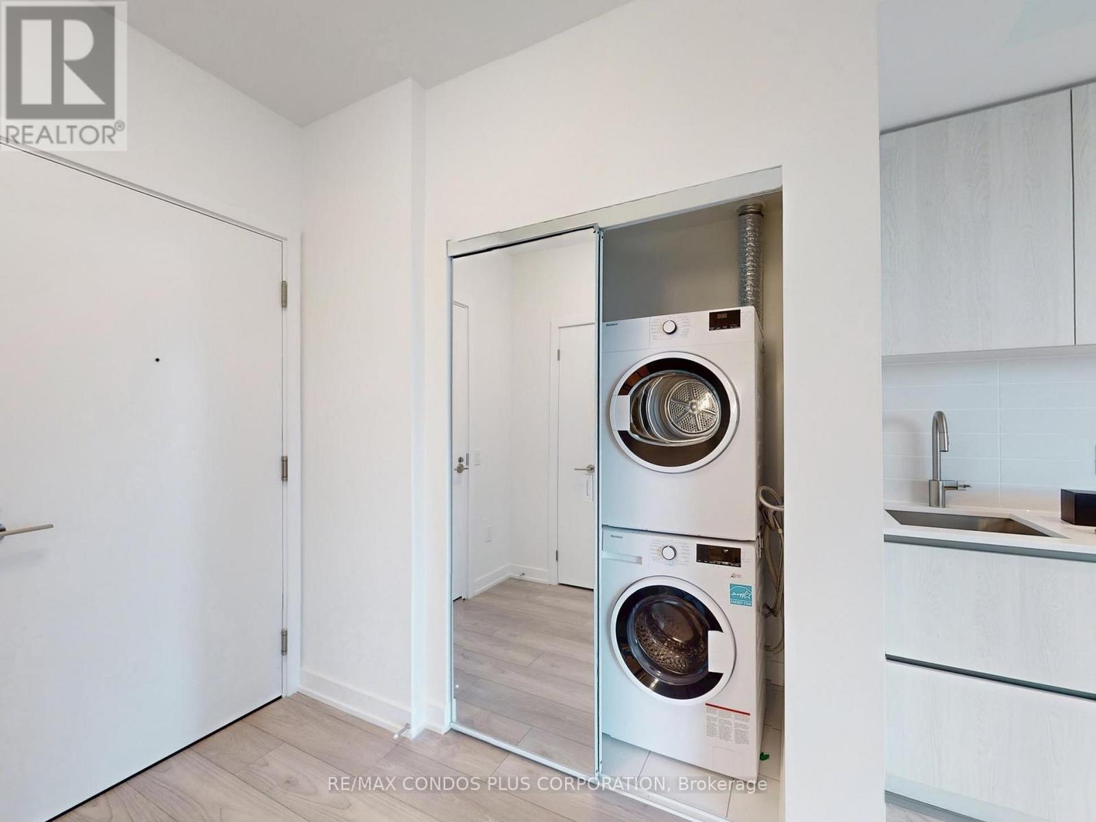 1408 - 110 Broadway Avenue, Toronto, Ontario  M4P 1V7 - Photo 24 - C12550040