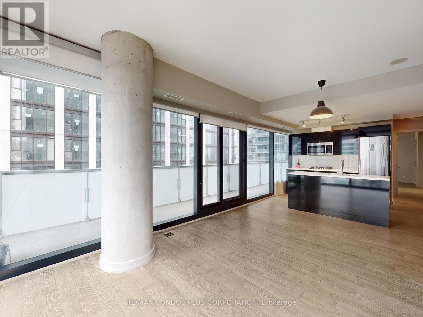 1807 - 11 Charlotte Street, Toronto, Ontario  M5V 0M6 - Photo 13 - C12550044