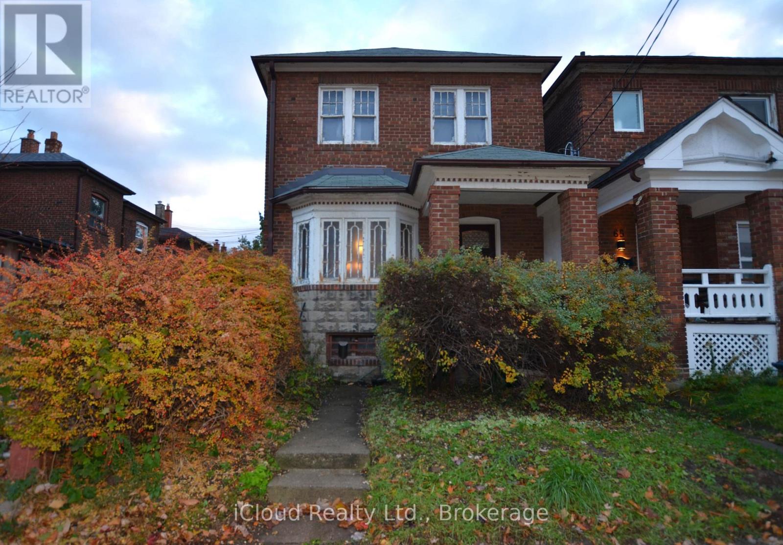 63 ULSTER STREET, Toronto, Ontario