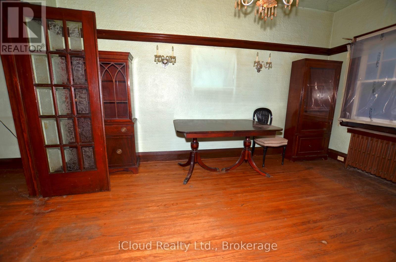 63 Ulster Street, Toronto, Ontario  M5S 1E6 - Photo 16 - C12550048