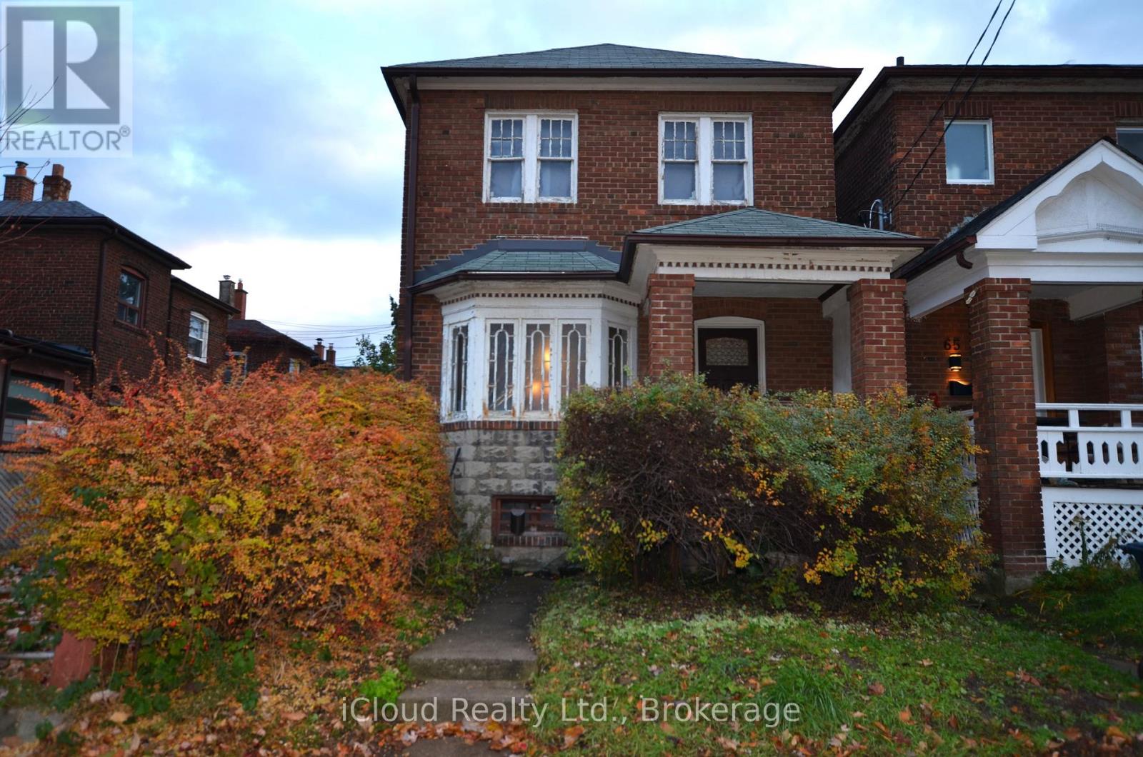 63 Ulster Street, Toronto, Ontario  M5S 1E6 - Photo 38 - C12550048