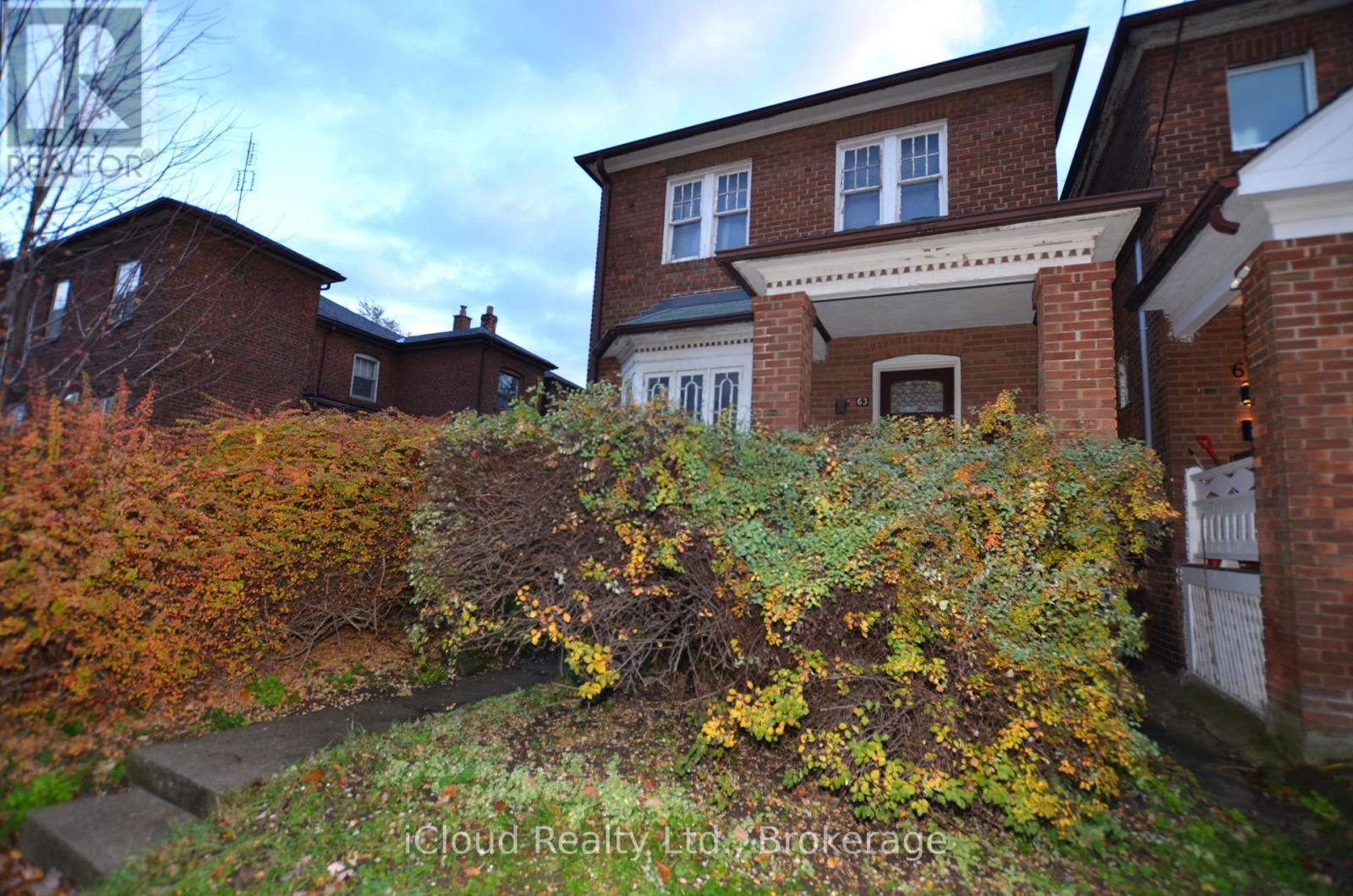 63 Ulster Street, Toronto, Ontario  M5S 1E6 - Photo 5 - C12550048