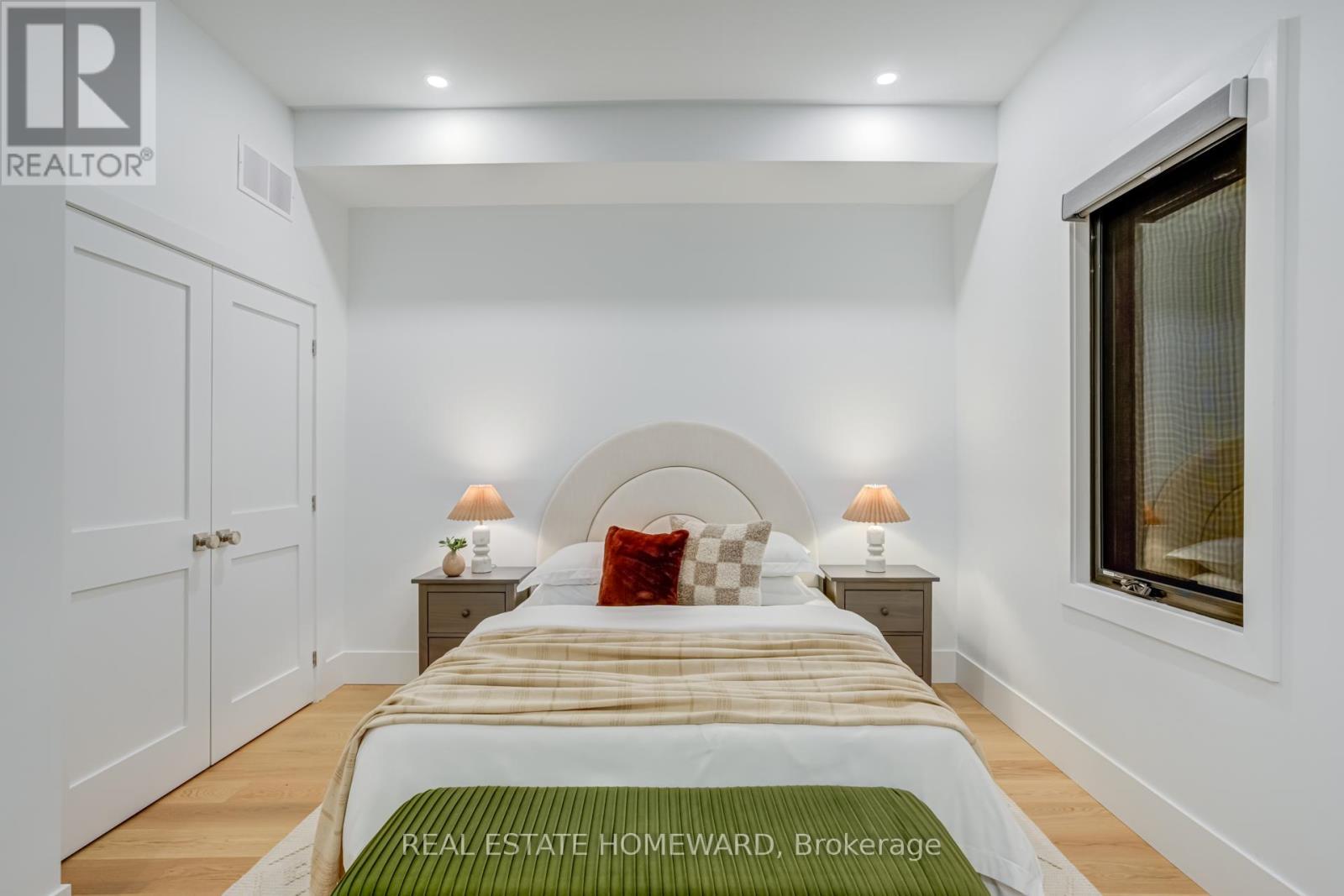 46 Boulton Avenue, Toronto, Ontario  M4M 2J5 - Photo 22 - E12550028