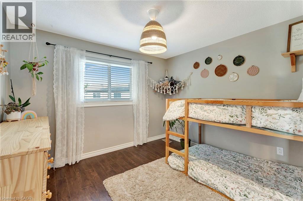 8 Grenoble Road, Hamilton, Ontario  L9C 6K6 - Photo 20 - 40787918