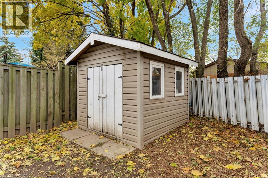 8 Grenoble Road, Hamilton, Ontario  L9C 6K6 - Photo 29 - 40787918