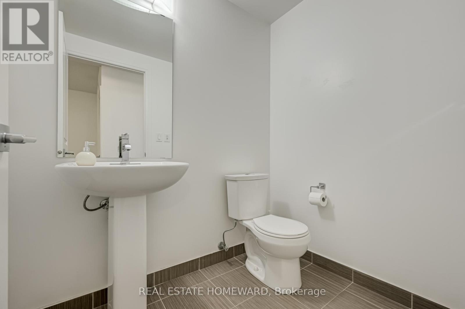 402 - 7165 Yonge Street, Markham, Ontario  L3T 0C9 - Photo 10 - N12549996