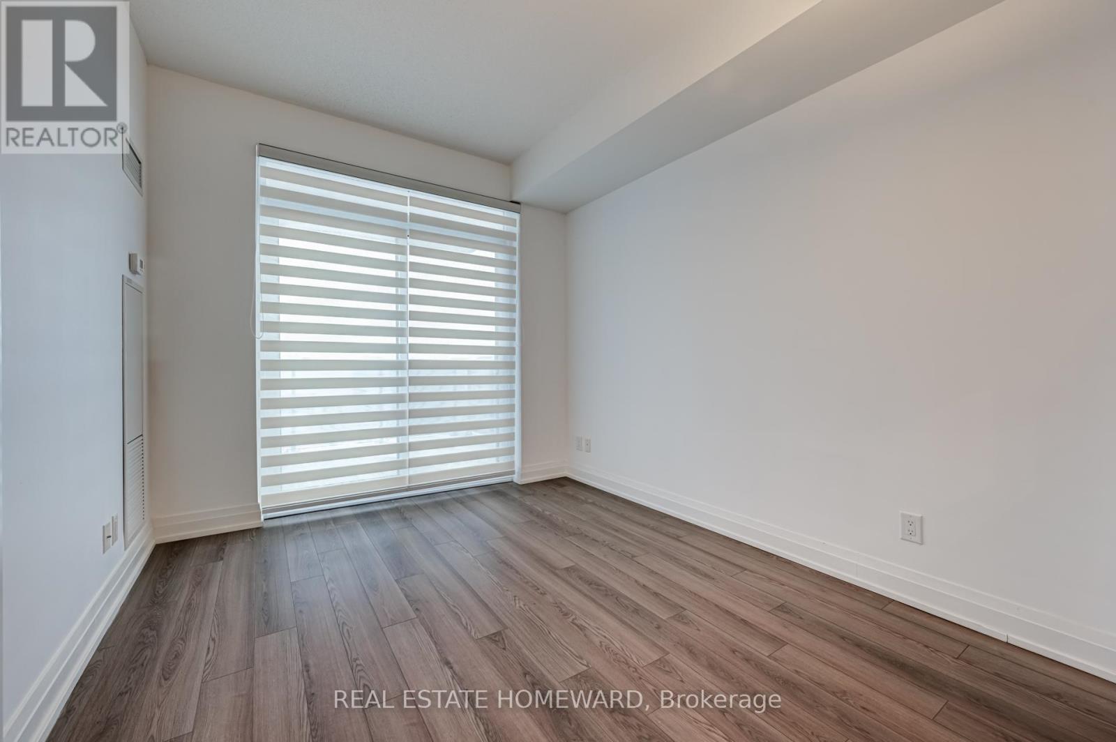 402 - 7165 Yonge Street, Markham, Ontario  L3T 0C9 - Photo 18 - N12549996