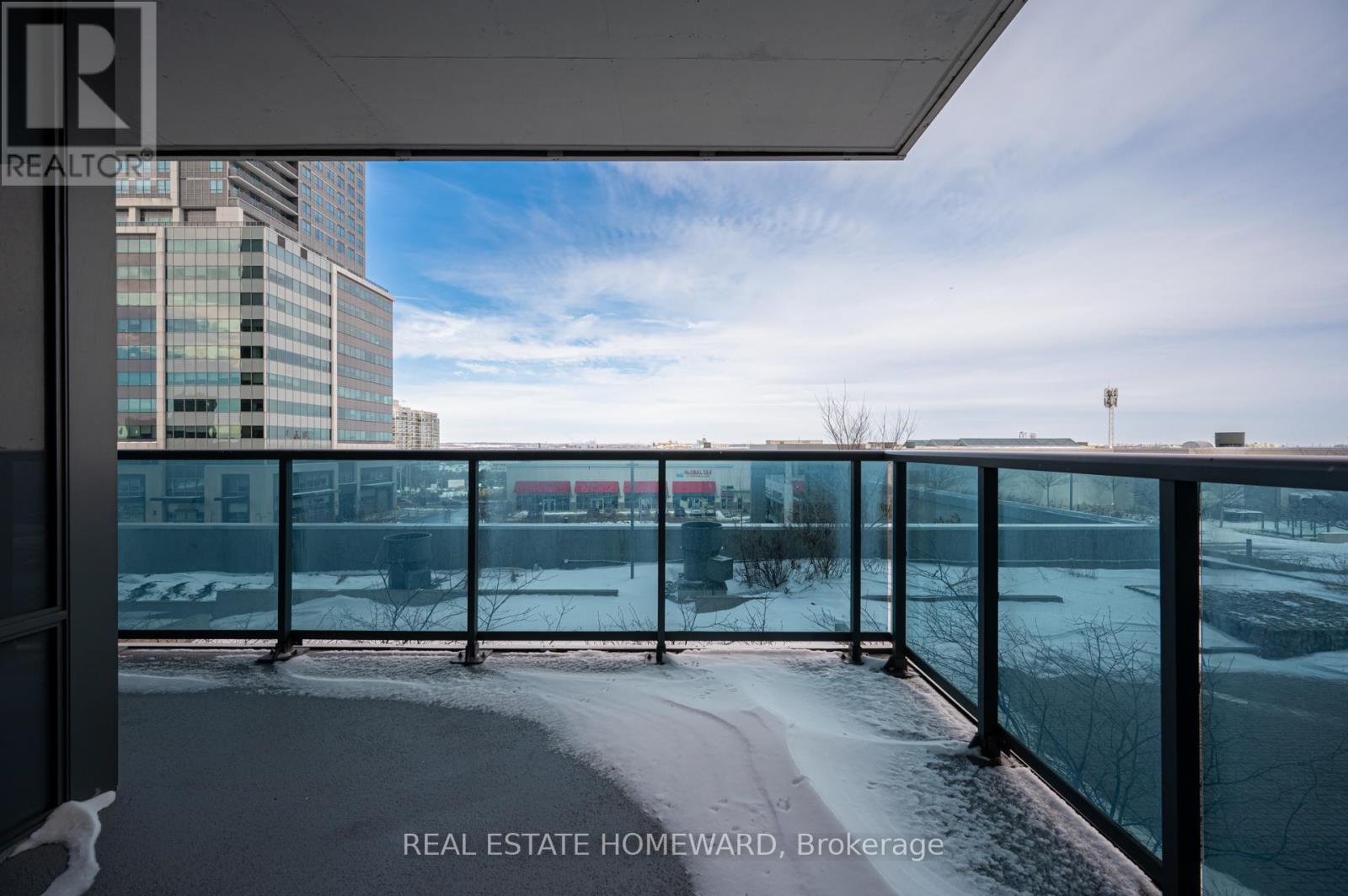 402 - 7165 Yonge Street, Markham, Ontario  L3T 0C9 - Photo 26 - N12549996