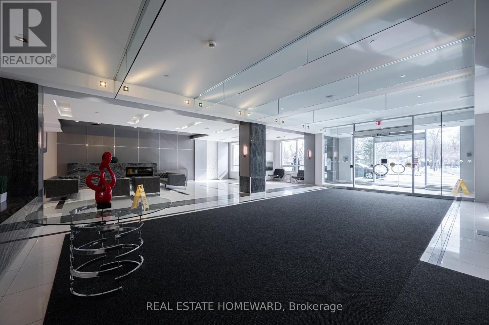 402 - 7165 Yonge Street, Markham, Ontario  L3T 0C9 - Photo 3 - N12549996