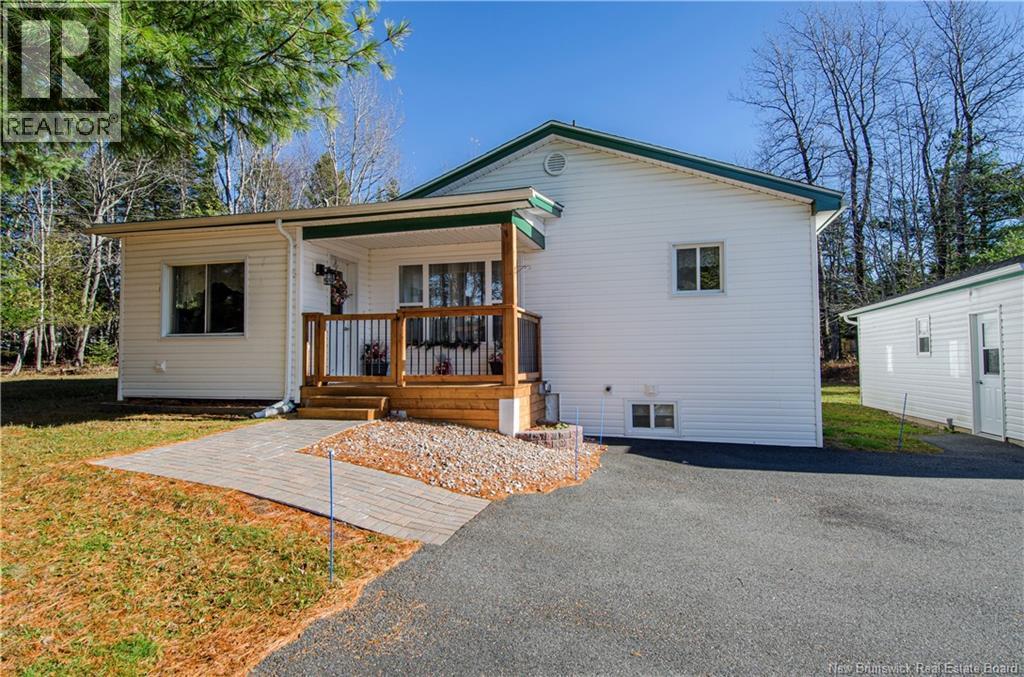 74 Vincent Road, Quispamsis, New Brunswick  E2E 1V4 - Photo 11 - NB129949