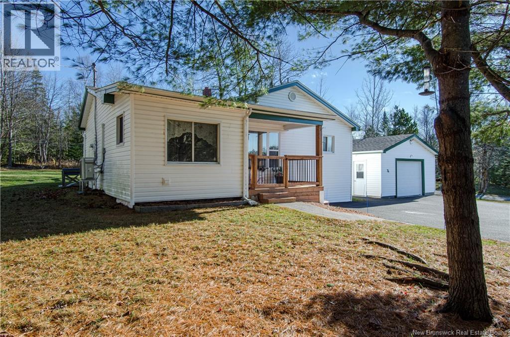 74 Vincent Road, Quispamsis, New Brunswick  E2E 1V4 - Photo 13 - NB129949