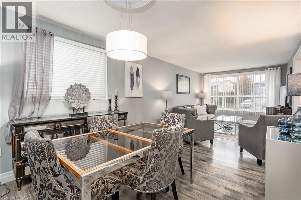 383 East 24th Street, Hamilton, Ontario L8V 4W8 - Photo 8 - 40788150