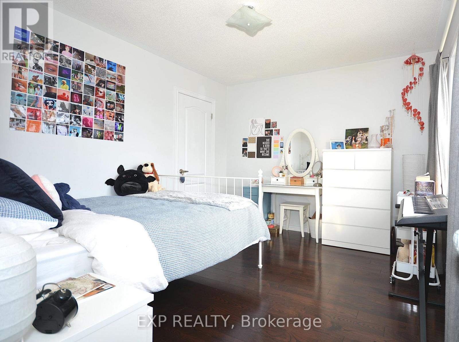 2105 Falling Green Drive, Oakville, Ontario  L6M 0G1 - Photo 19 - W12550024