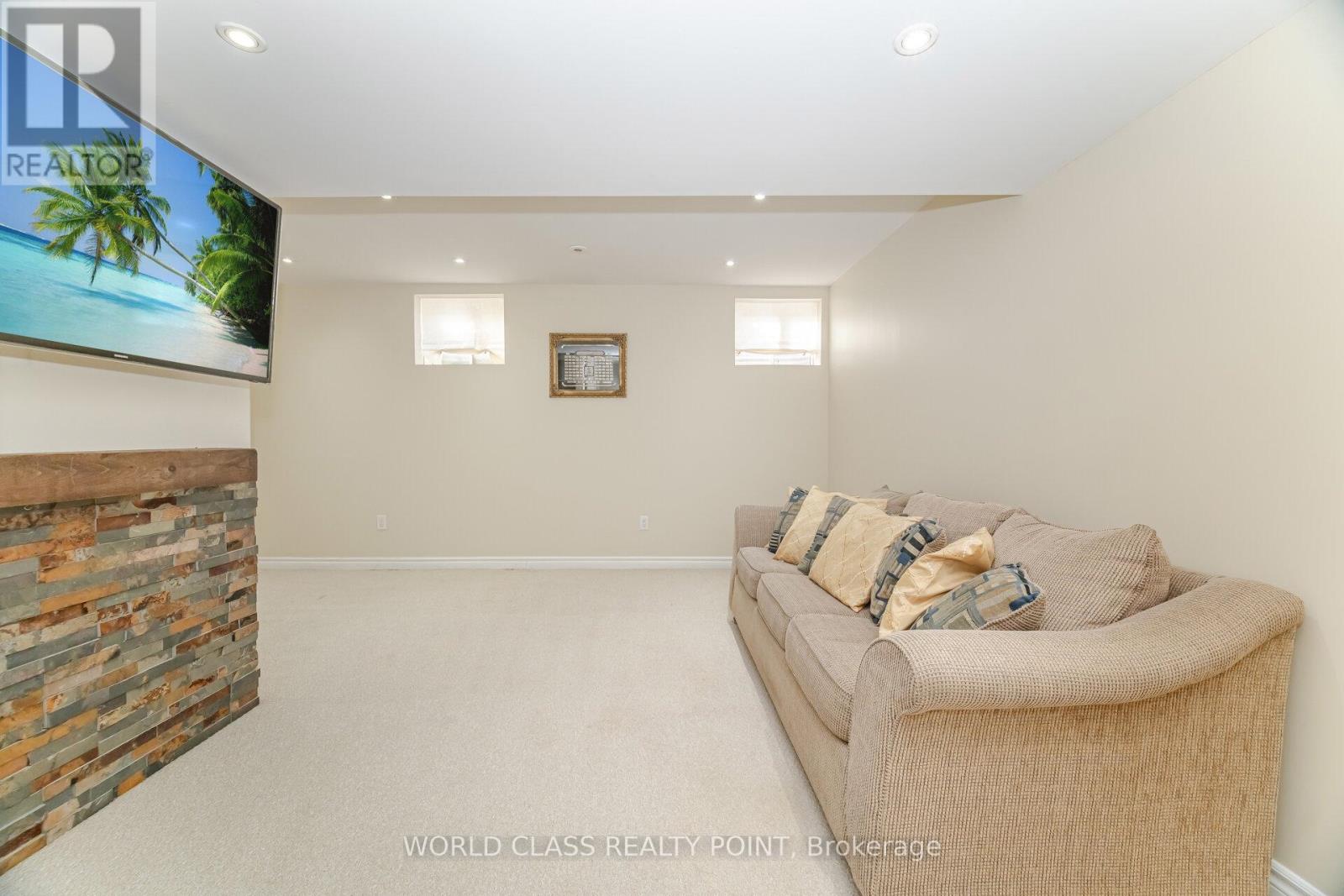 834 Herman Way, Milton, Ontario  L9T 2C4 - Photo 19 - W12550034