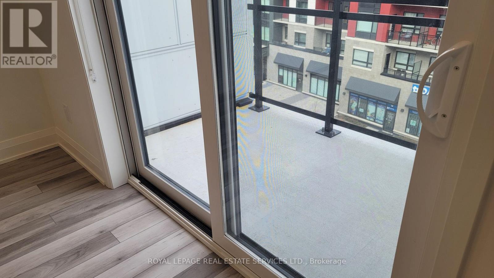 524 - 3250 Carding Mill Trail, Oakville, Ontario  L6M 1L3 - Photo 11 - W12550050