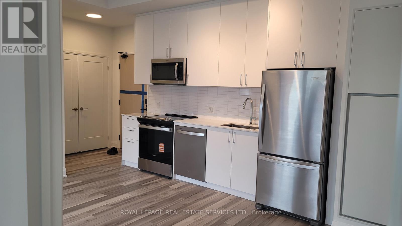 524 - 3250 Carding Mill Trail, Oakville, Ontario  L6M 1L3 - Photo 9 - W12550050