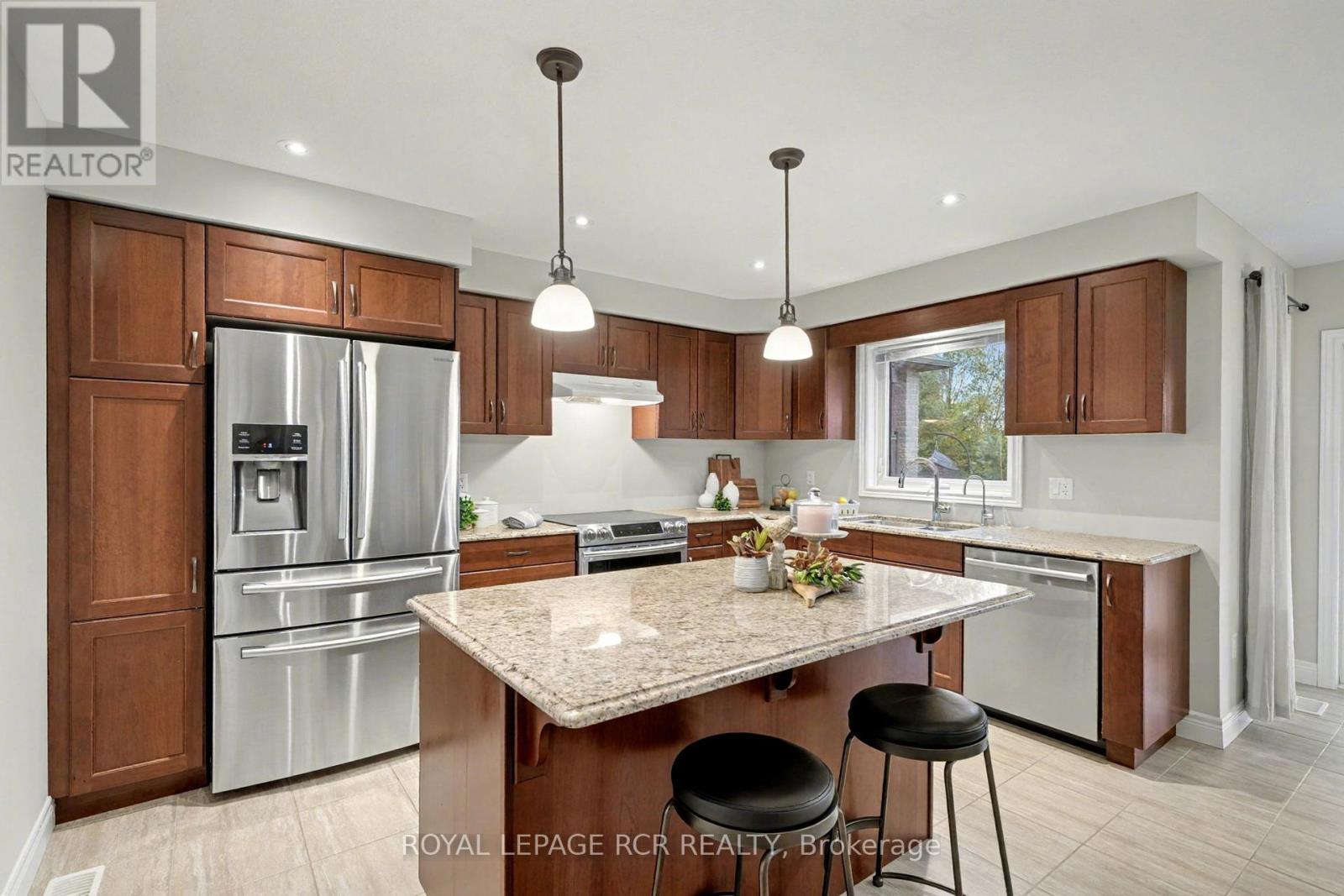 113 Taylor Drive, East Luther Grand Valley, Ontario  L9W 6P2 - Photo 12 - X12549988