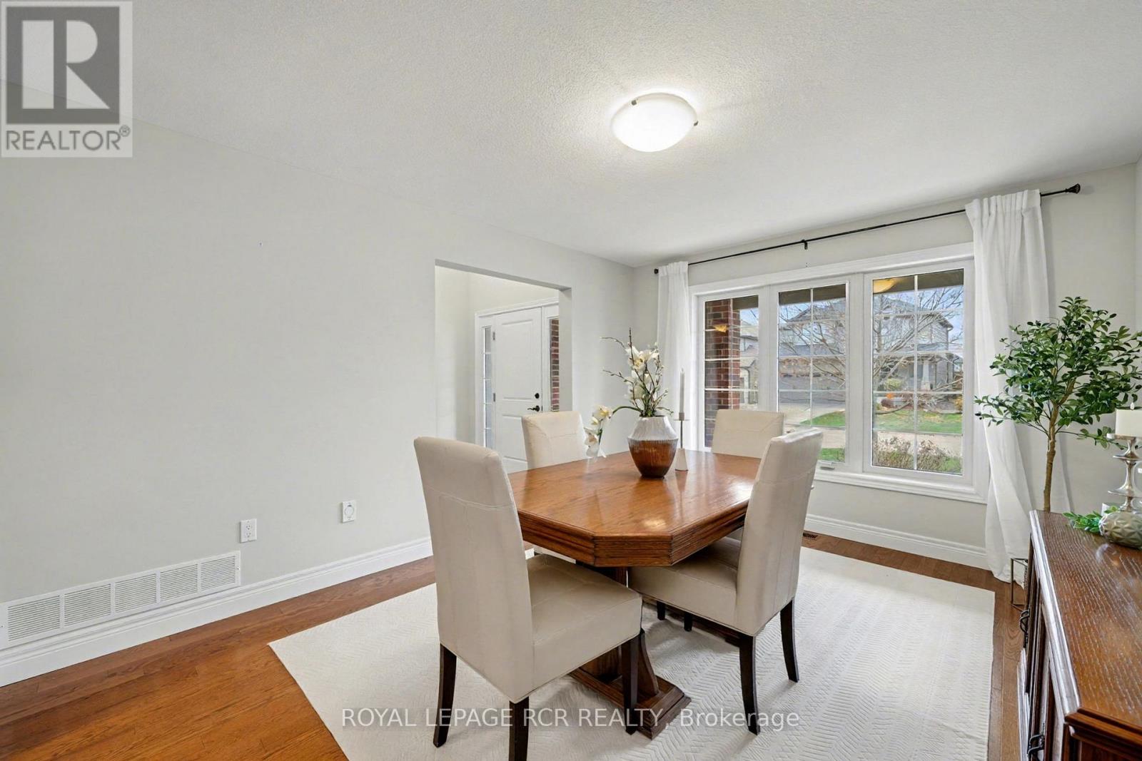 113 Taylor Drive, East Luther Grand Valley, Ontario  L9W 6P2 - Photo 8 - X12549988