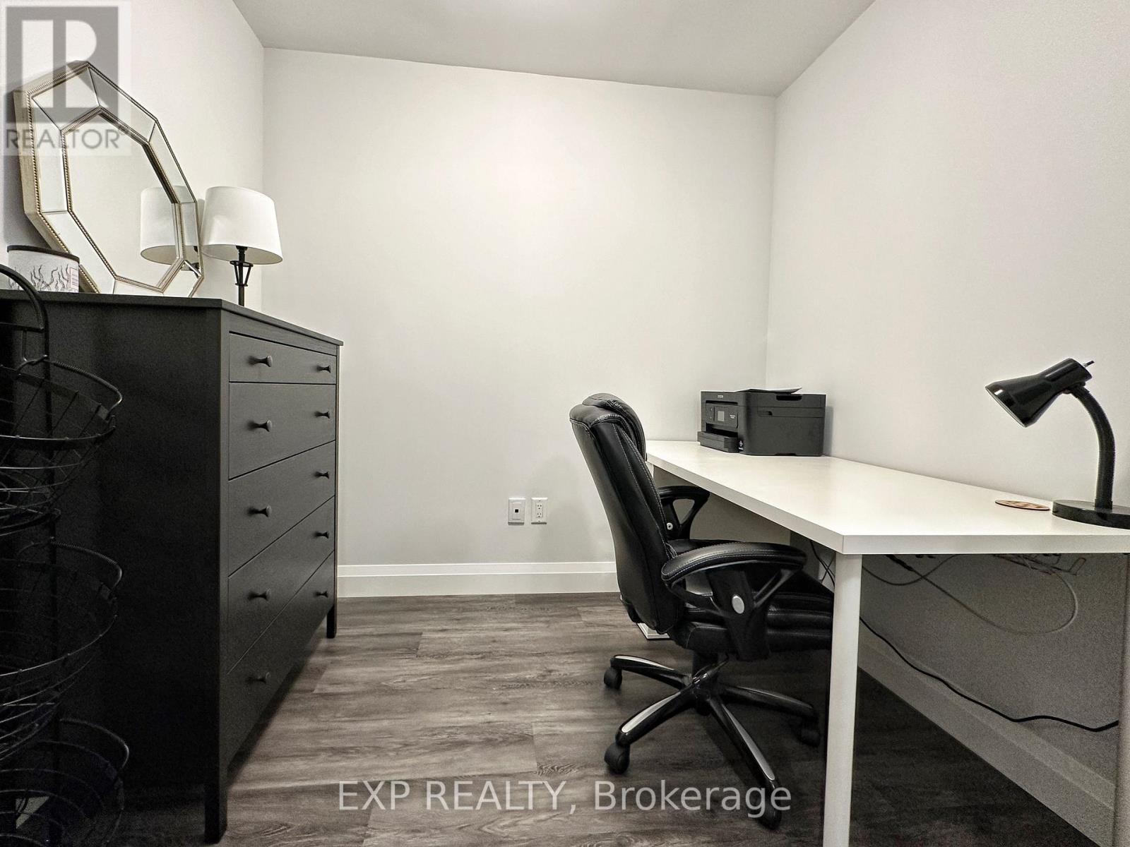 507 - 30 Hamilton Street S, Hamilton, Ontario  L8B 1V8 - Photo 12 - X12550030