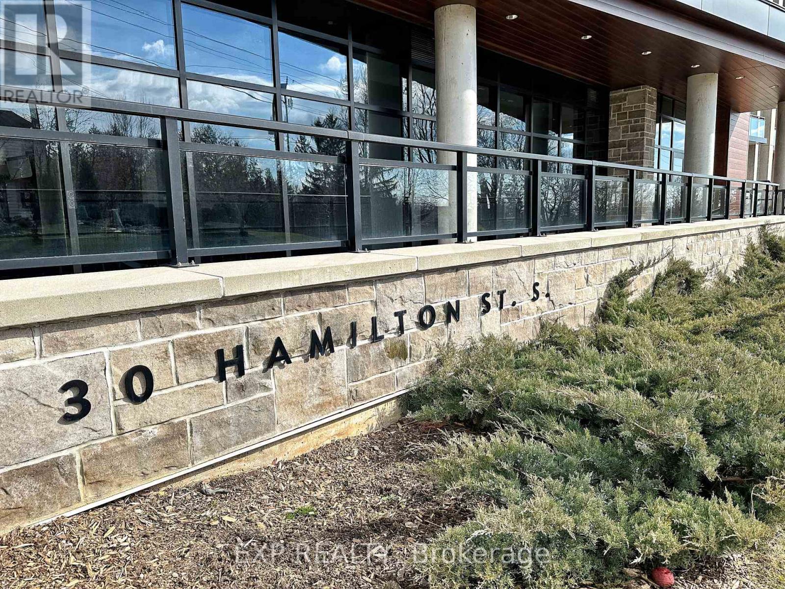 507 - 30 Hamilton Street S, Hamilton, Ontario  L8B 1V8 - Photo 2 - X12550030