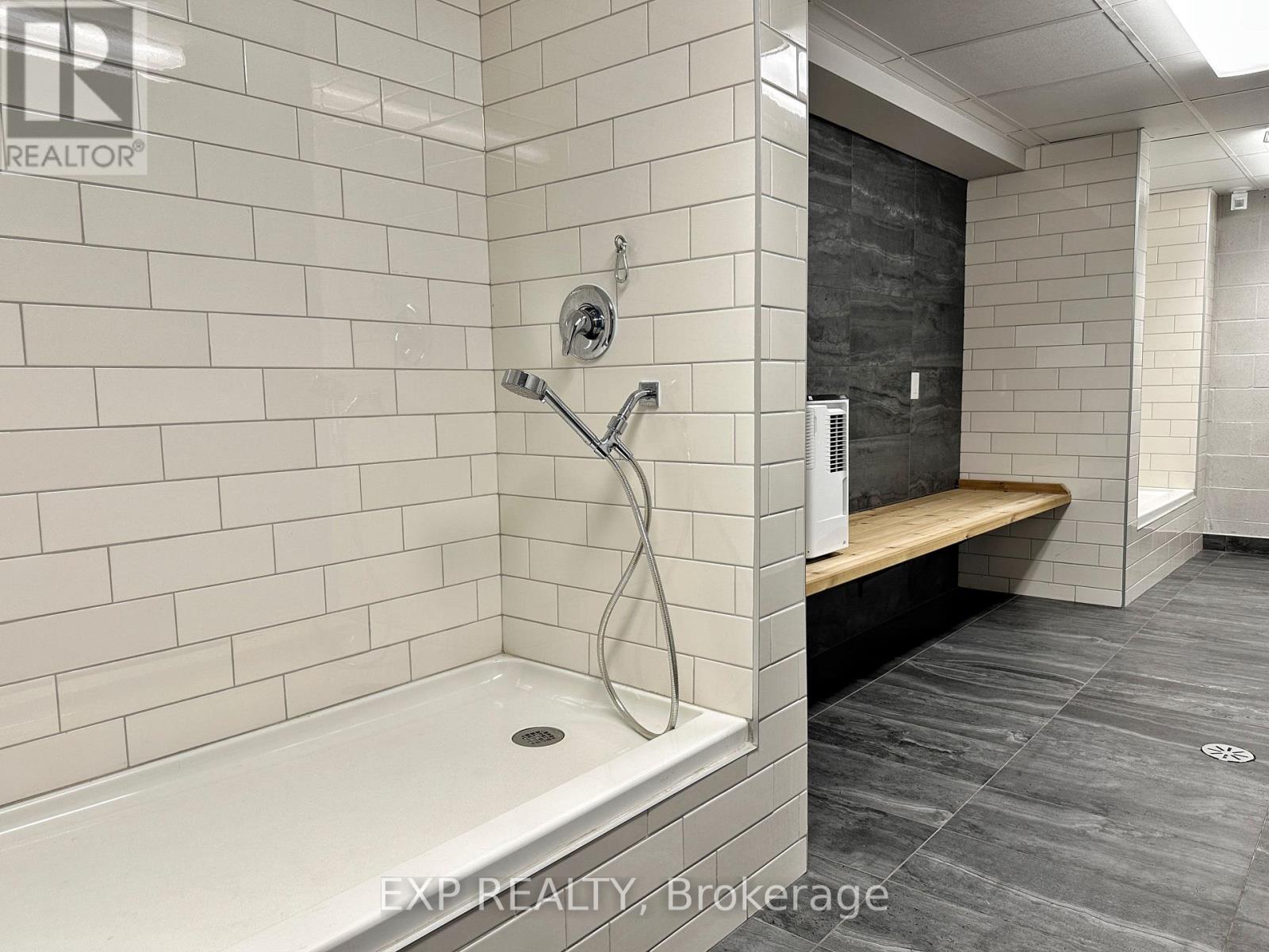 507 - 30 Hamilton Street S, Hamilton, Ontario  L8B 1V8 - Photo 28 - X12550030