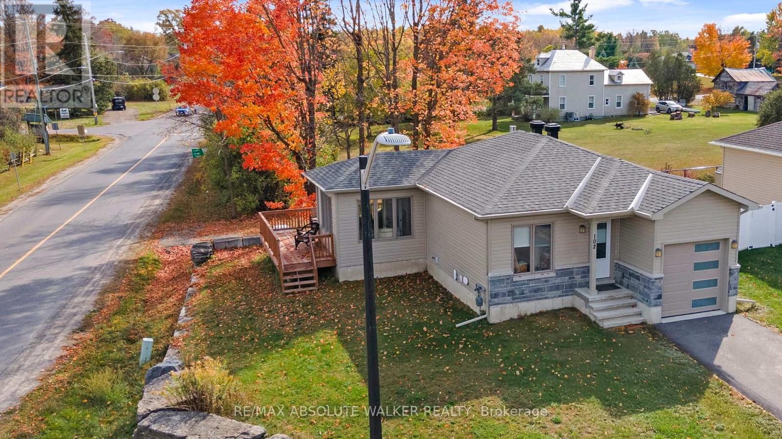 102 Sophie Lane, Merrickville-Wolford, Ontario K0G 1N0 - Photo 21 - X12550086