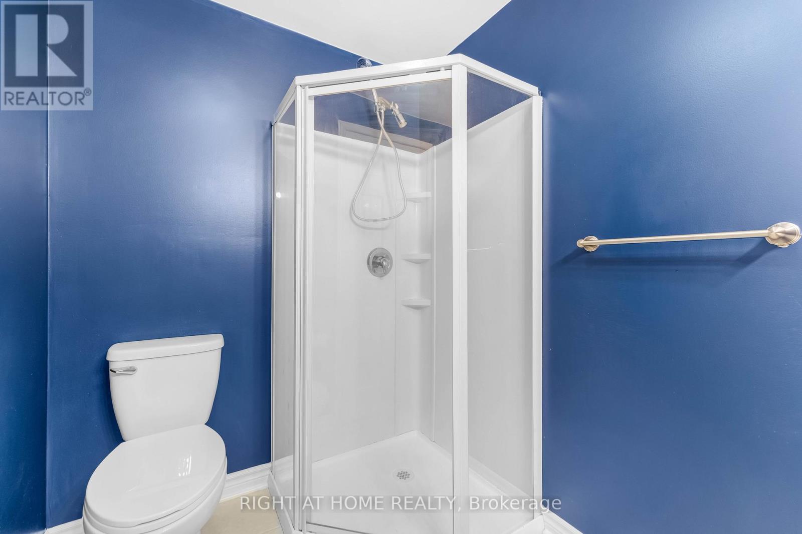 6196 Ravine Way, Ottawa, Ontario  K1C 2W4 - Photo 28 - X12550102