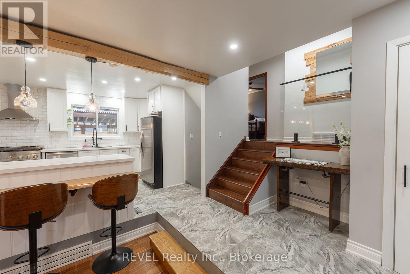 11 Lindbergh Drive, Fort Erie, Ontario L2A 2Z5 - Photo 15 - X12550066