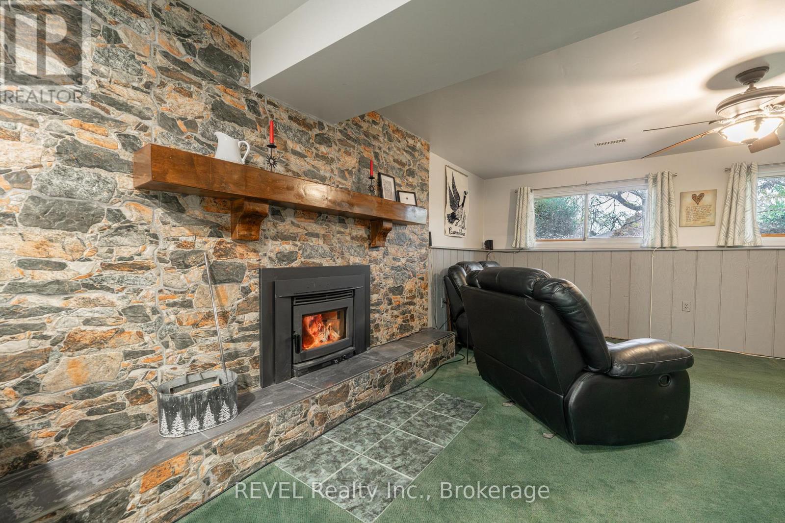 11 Lindbergh Drive, Fort Erie, Ontario L2A 2Z5 - Photo 32 - X12550066