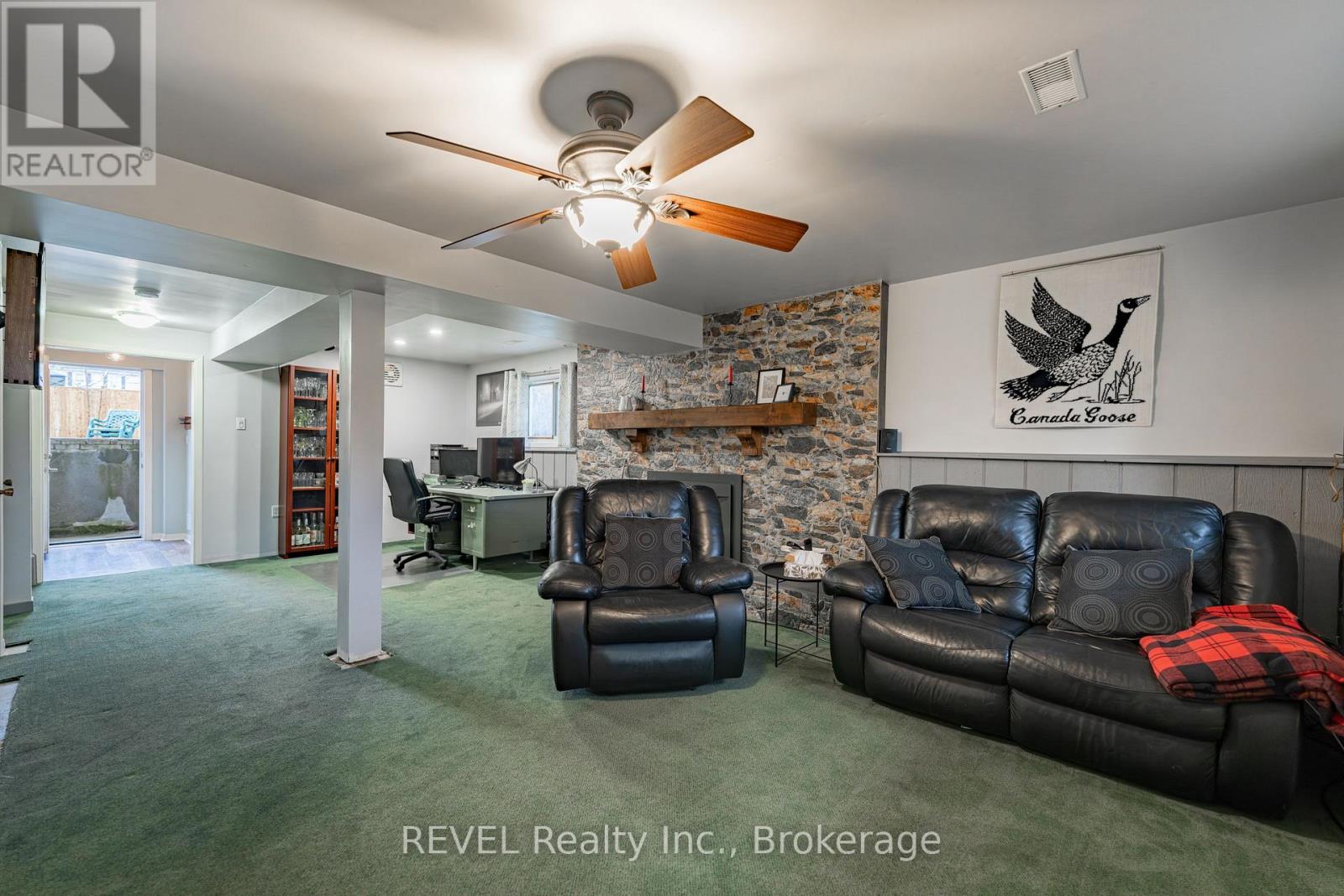 11 Lindbergh Drive, Fort Erie, Ontario L2A 2Z5 - Photo 36 - X12550066