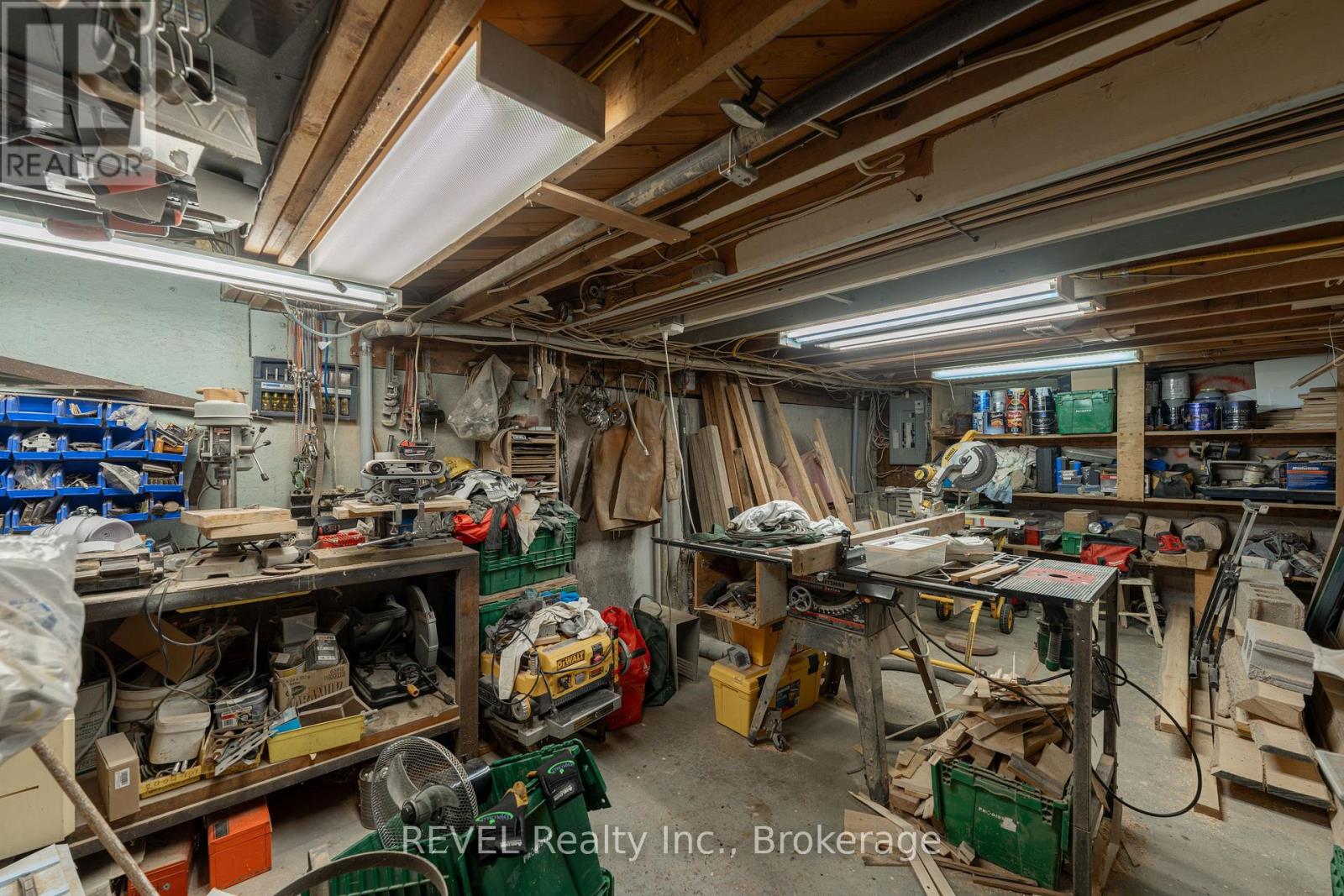 11 Lindbergh Drive, Fort Erie, Ontario L2A 2Z5 - Photo 40 - X12550066