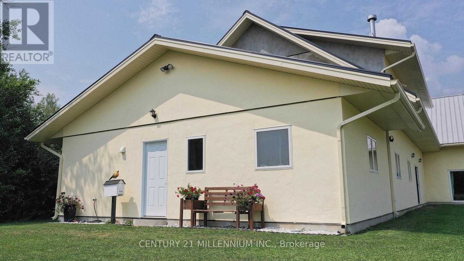 322066 Concession Road 6-7, East Luther Grand Valley, Ontario L9W 0W8 - Photo 38 - X12336542