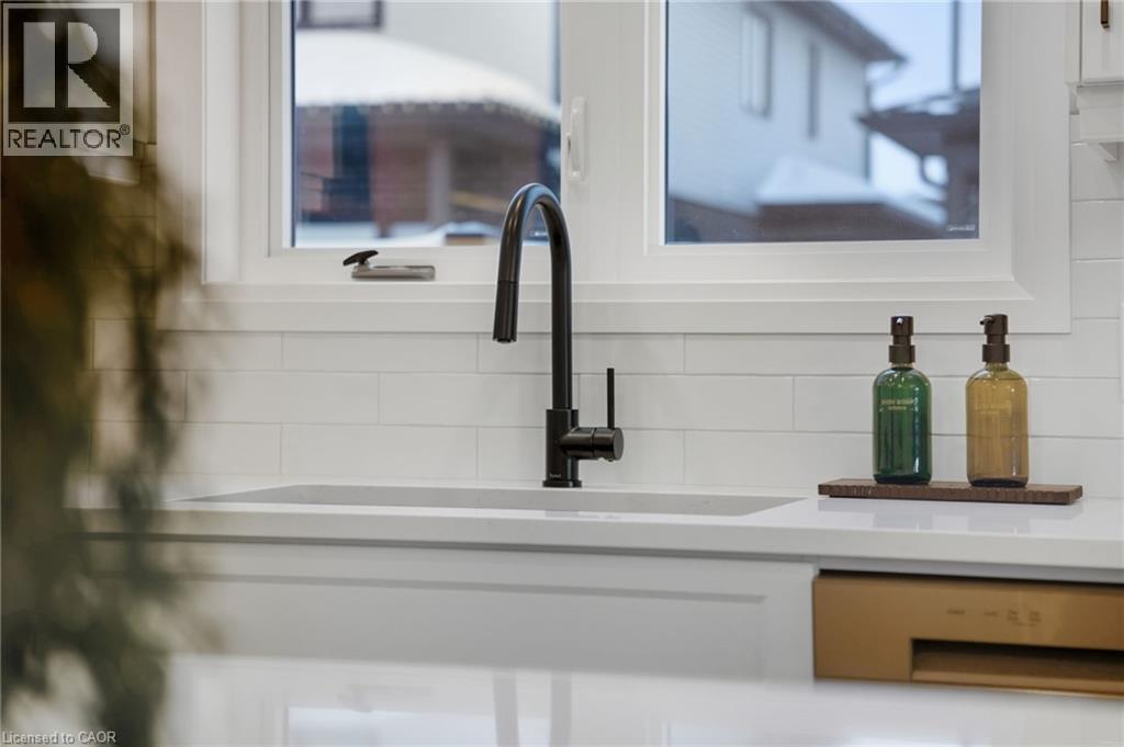 29 Weymouth Street Unit# 25, Elmira, Ontario  N3B 0G3 - Photo 9 - 40788580