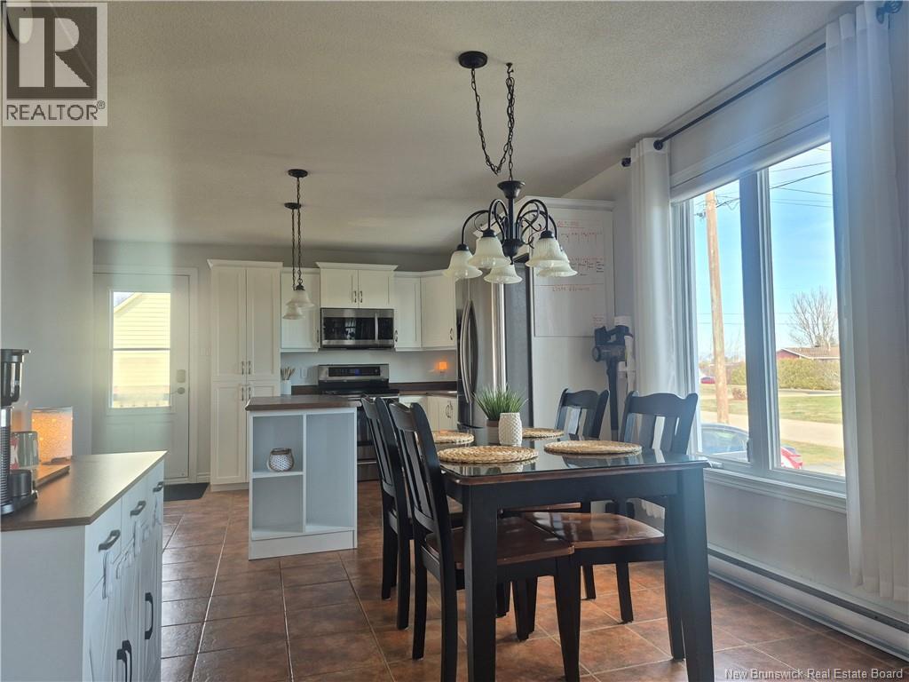 540 Rue Des Cedres, Petit-Rocher, New Brunswick  E8J 1P9 - Photo 11 - NB130139