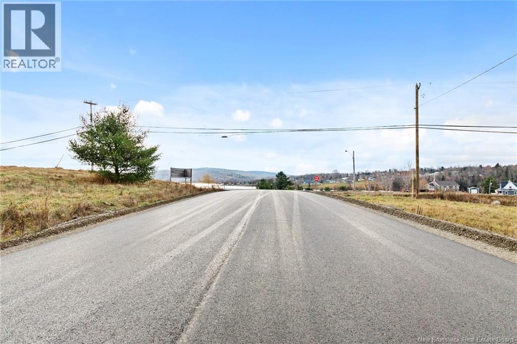 23-8 Finn Crescent, Nackawic, New Brunswick  E6G 1W1 - Photo 16 - NB130193