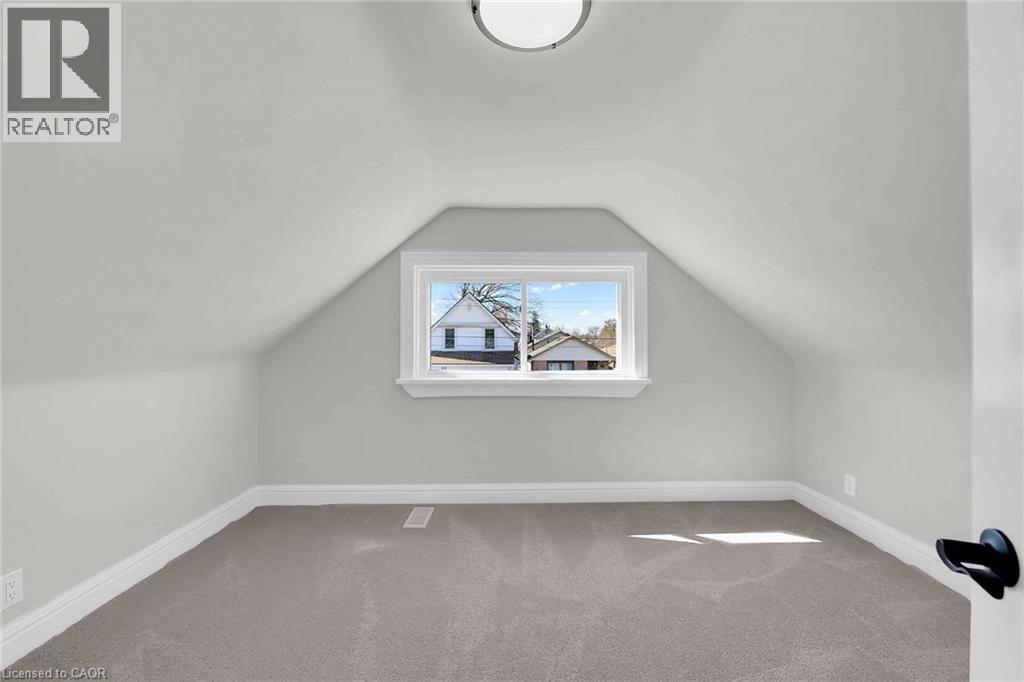 70 Robins Avenue, Hamilton, Ontario  L8H 4N4 - Photo 19 - 40788611