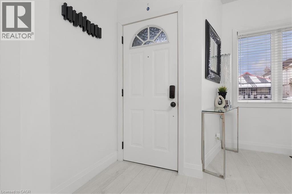 39 Division Street, Hamilton, Ontario  L8H 4Z7 - Photo 6 - 40786803