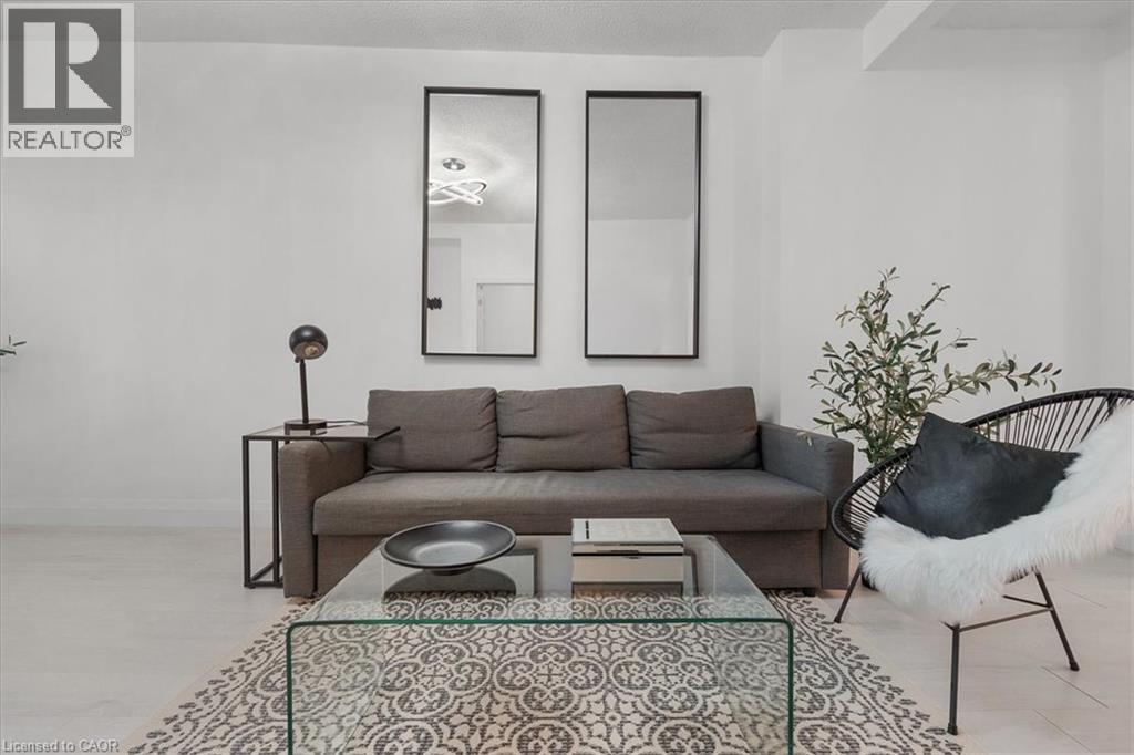 39 Division Street, Hamilton, Ontario  L8H 4Z7 - Photo 7 - 40786803