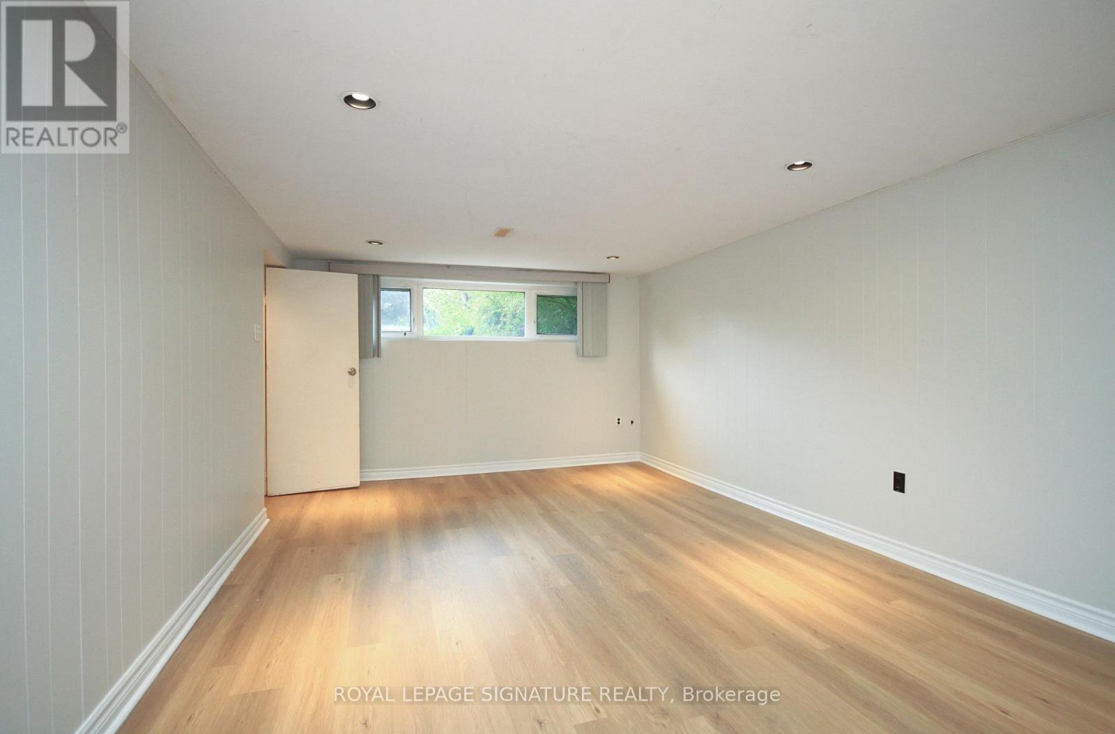 8 Birchbank Lane, Toronto, Ontario  M3B 2Y3 - Photo 11 - C12550090