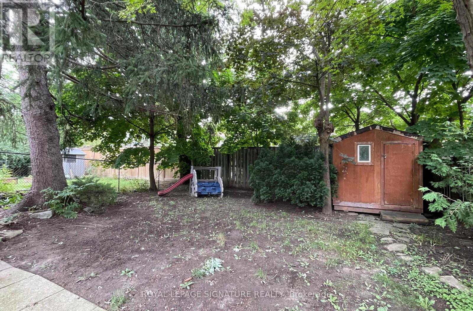 8 Birchbank Lane, Toronto, Ontario  M3B 2Y3 - Photo 13 - C12550090