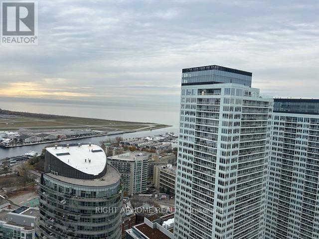 4610 - 75 Queens Wharf Road, Toronto, Ontario  M5V 0J8 - Photo 2 - C12550098