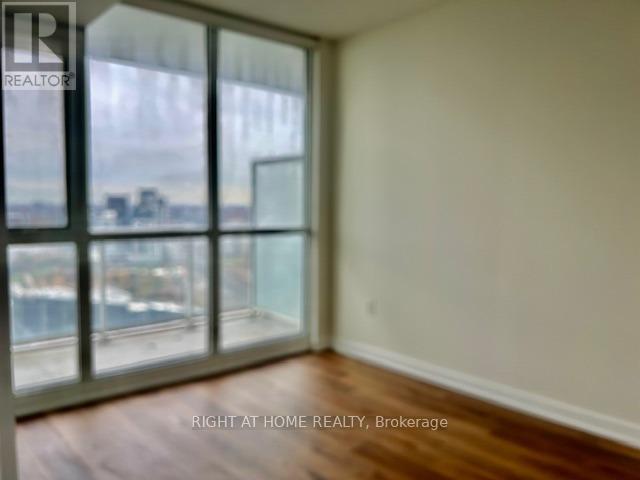 4610 - 75 Queens Wharf Road, Toronto, Ontario  M5V 0J8 - Photo 8 - C12550098