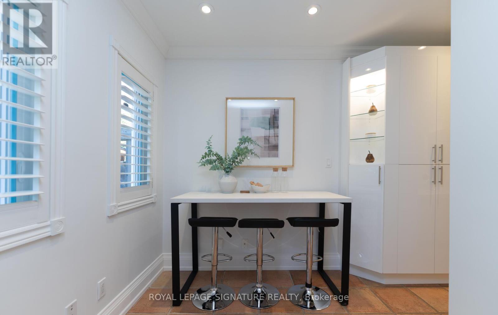 174 Woburn Avenue, Toronto, Ontario  M5M 1K7 - Photo 21 - C12550100