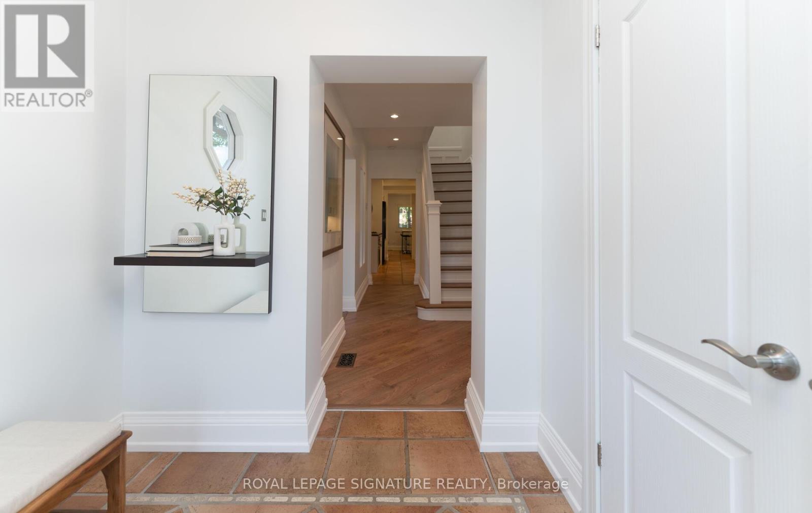 174 Woburn Avenue, Toronto, Ontario  M5M 1K7 - Photo 4 - C12550100