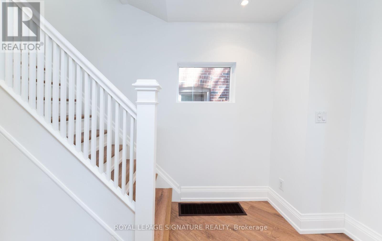 174 Woburn Avenue, Toronto, Ontario  M5M 1K7 - Photo 5 - C12550100