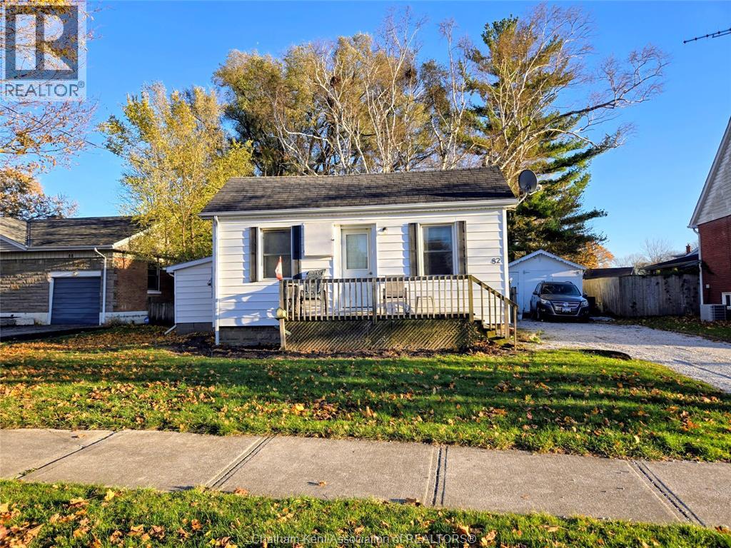 MLS# 25028783: 82 Mercer STREET, Chatham, Canada