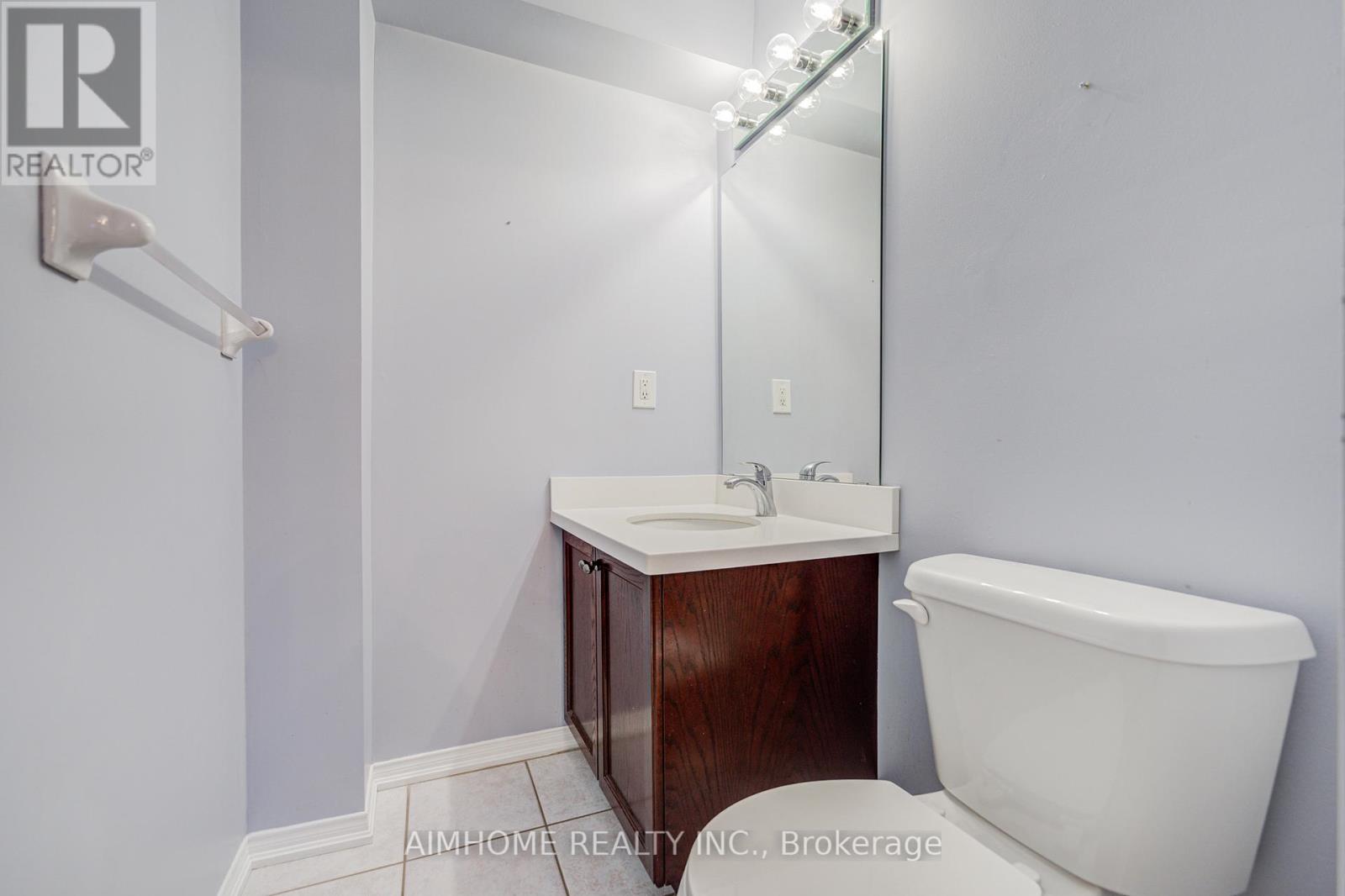 562 Mcbean Avenue, Newmarket, Ontario  L3X 2N5 - Photo 12 - N12550082