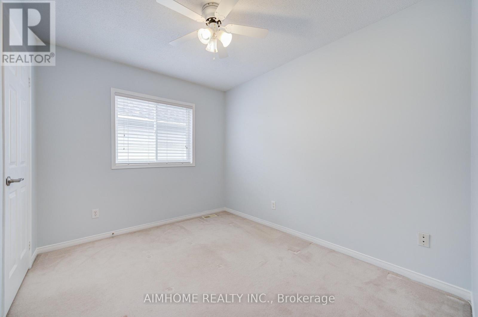 562 Mcbean Avenue, Newmarket, Ontario  L3X 2N5 - Photo 37 - N12550082